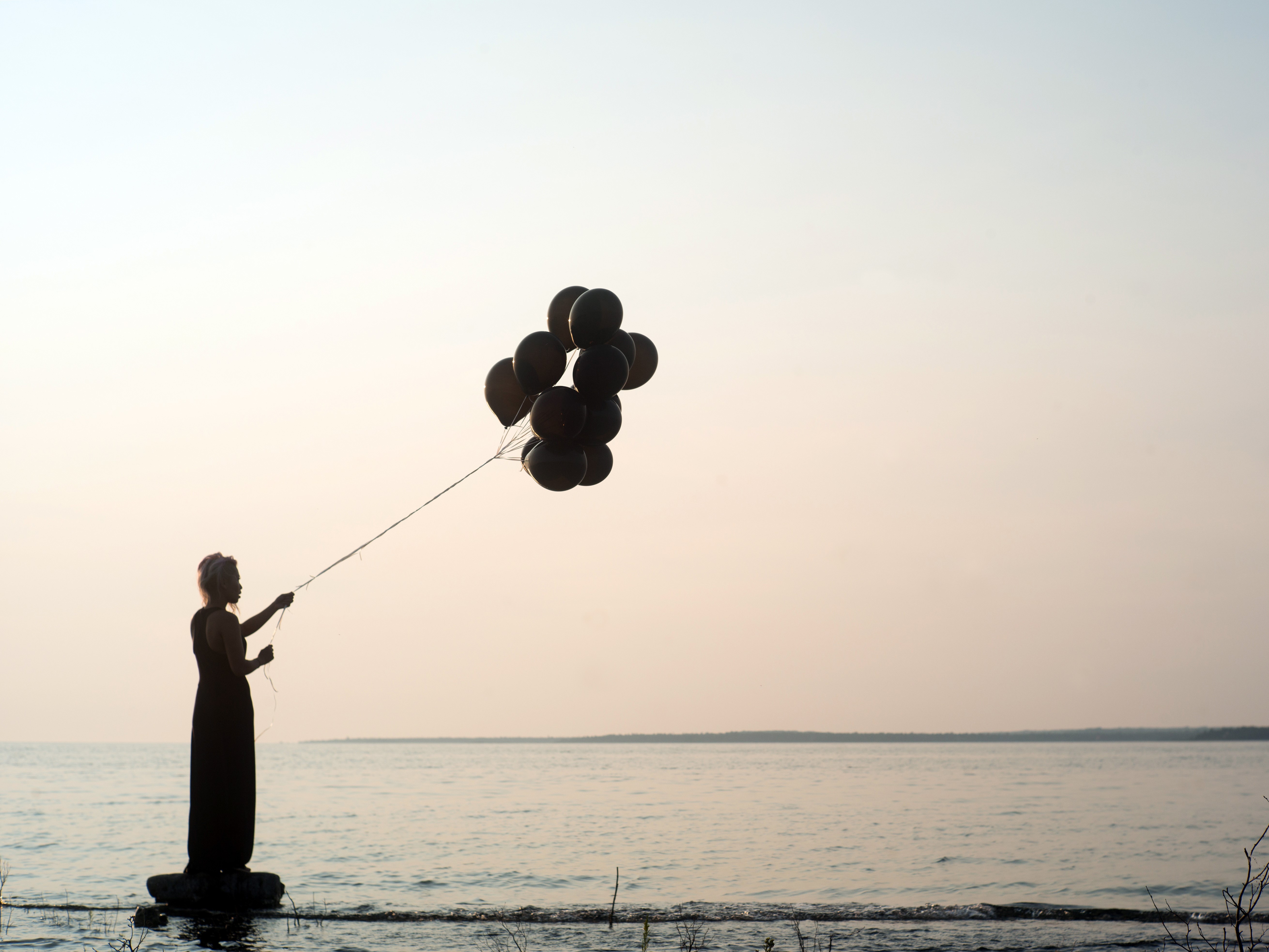 El dejar ir se siente como abrazar el vacío