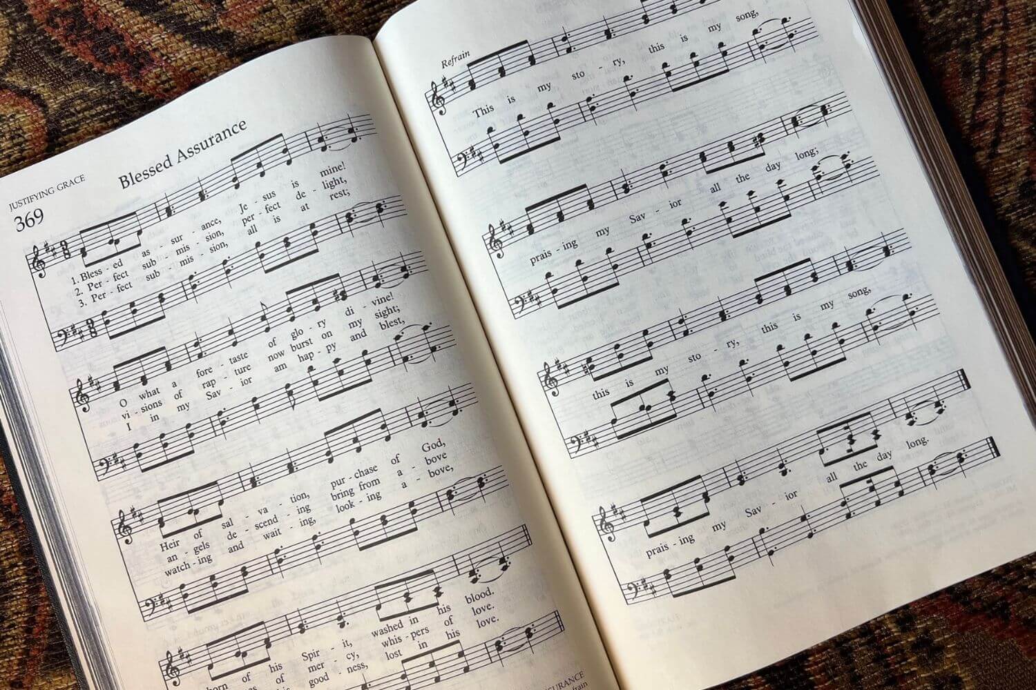 “Blessed Assurance”, himno número 369 del United Methodist Hymnal, es un clásico escrito por Fanny Crosby y Phoebe Palmer Knapp. Foto por Crystal Caviness, Comunicaciones Metodistas Unidas.